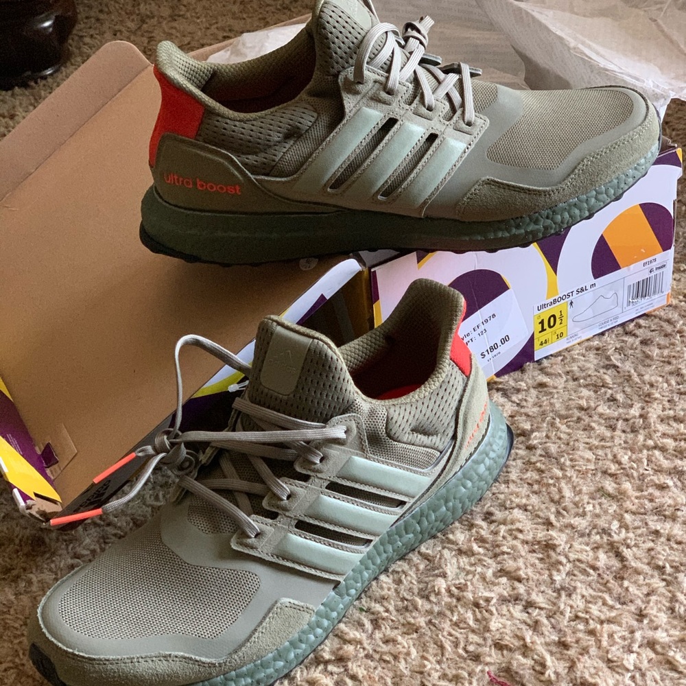 Brand New Adidas Ultra Boost (SOLD)